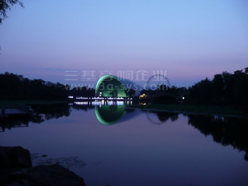 秦皇岛槐花湖大剧院